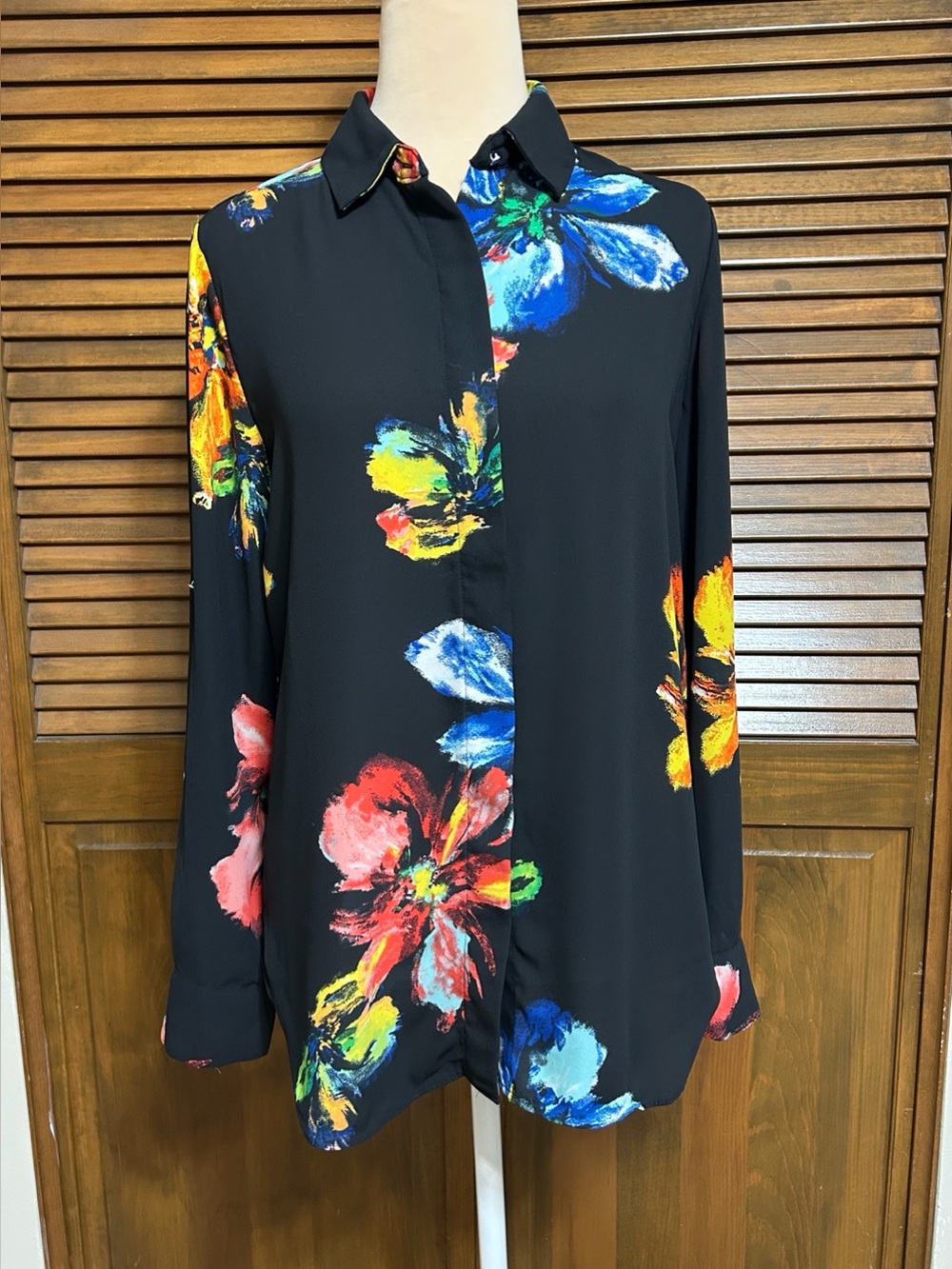Mossimo Vintage Black Blouse Bold Abstract Watercolor Floral Long Sleeve Size S